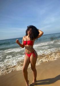 633846678: Chica busca chico en Sevilla