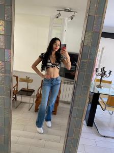 613520575: Chica busca chico en Madrid