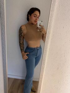 672521988: Chica busca chico en Madrid