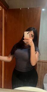 631017641: Chica busca chico en Sevilla
