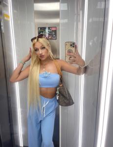 631988942: Transexual en Barcelona