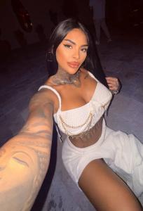 643692422: Chica busca chico en Málaga