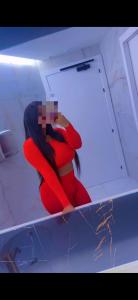 678807377: Chica busca chico en Barcelona