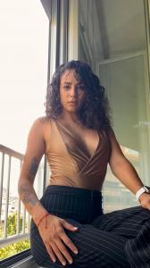 654581796: Chica busca chico en Madrid