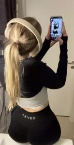 624097039: Chica busca chico en Madrid
