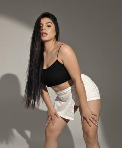 663582286: Chica busca chico en Ceuta