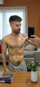 627703104: Chico busca chica en Tenerife