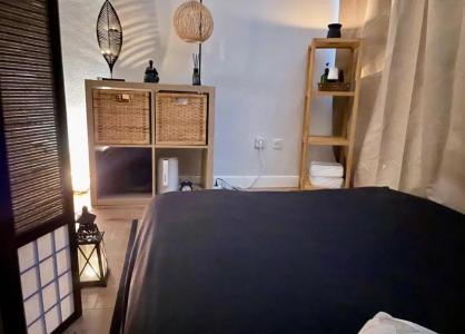 654685358: Chica busca chico en Barcelona