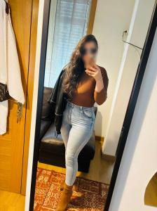 675168014: Chica busca chico en León