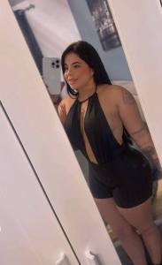 634818295: Chica busca chico en Sevilla