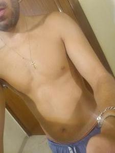 658776038: Chico busca chica en Córdoba