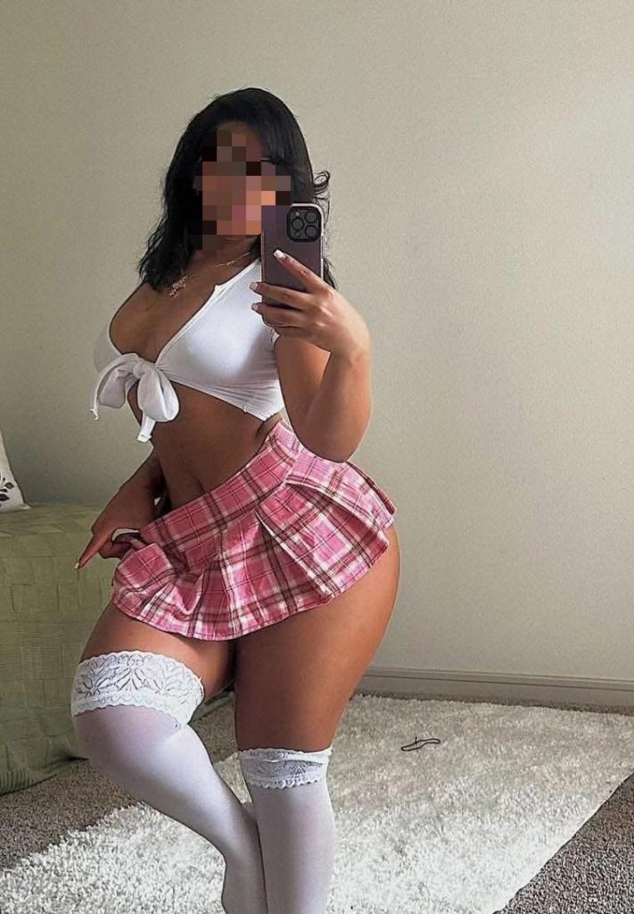 Chica busca chico en Barcelona: 