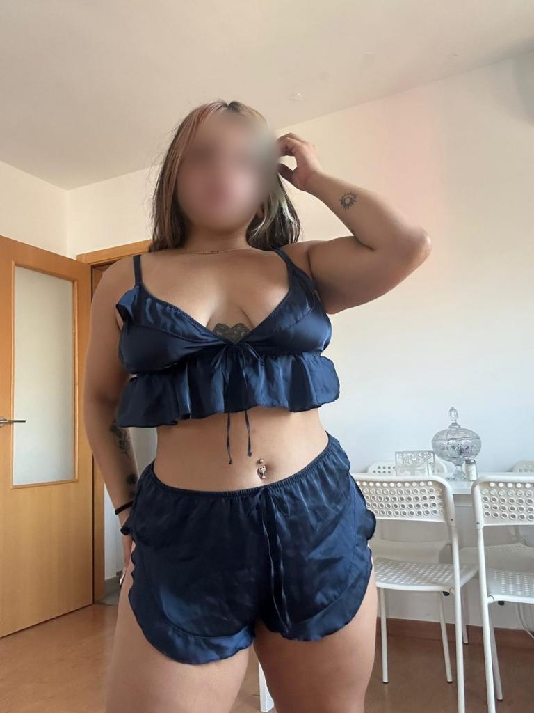 Chica busca chico en Granada: 