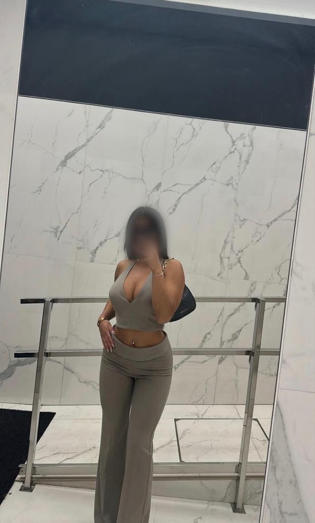 Chica busca chico en Barcelona: 