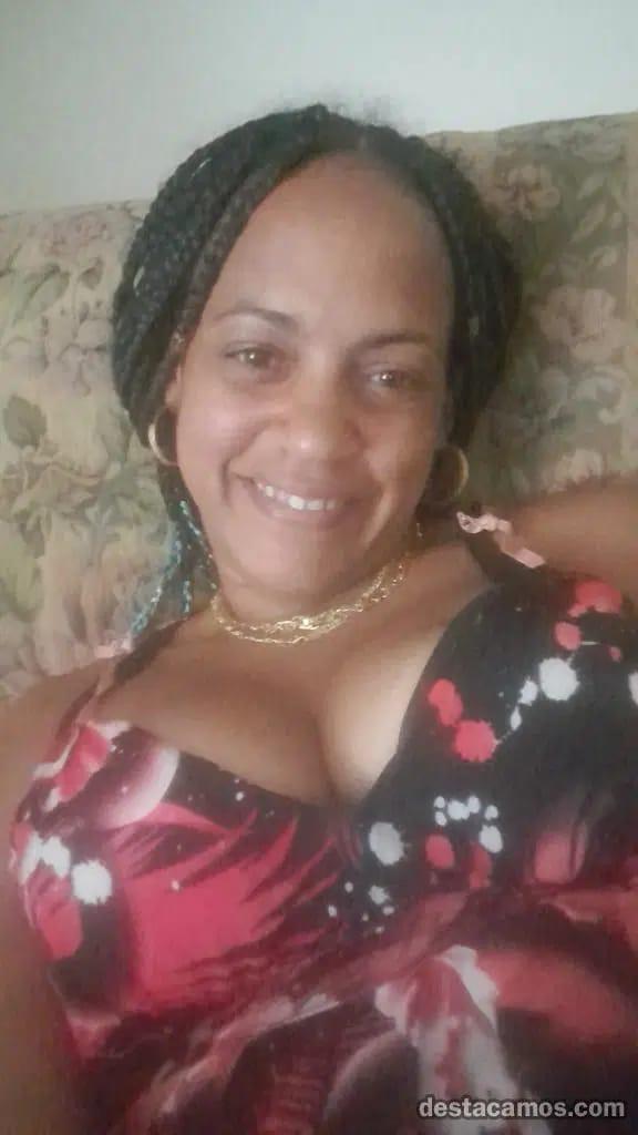 Chica busca chico en Almería: 
