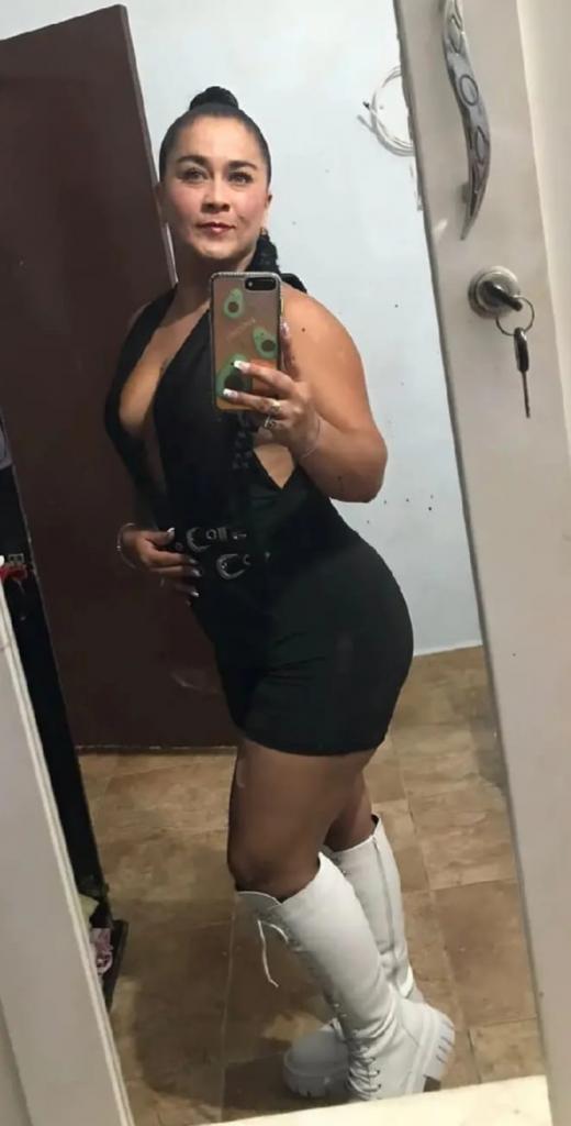 Chica busca chico en Murcia: 