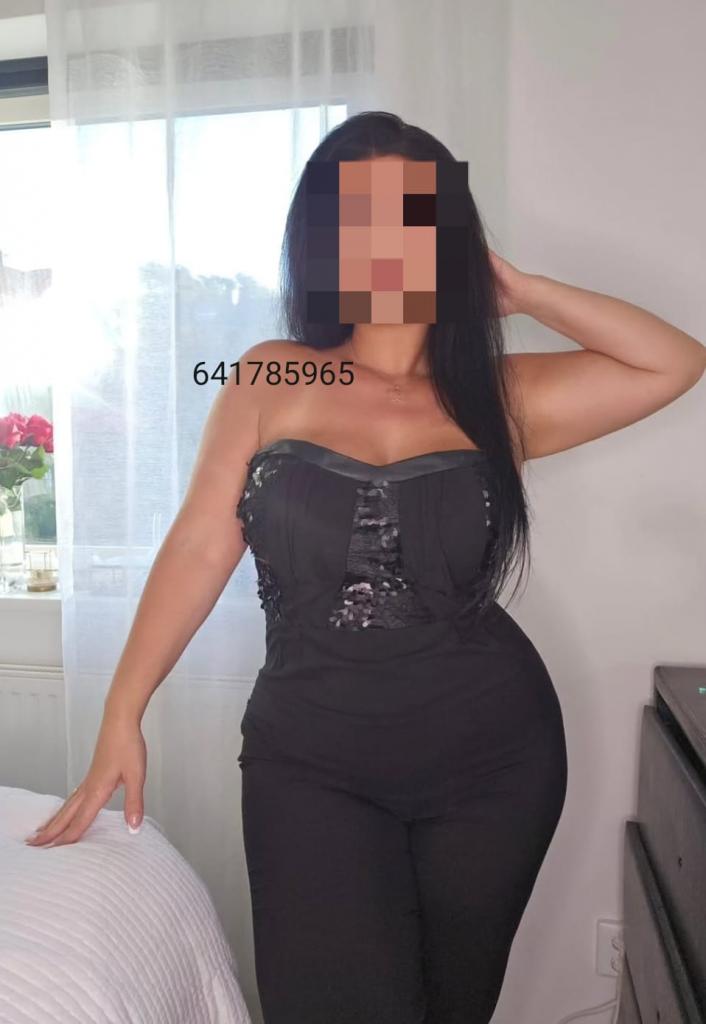 Chica busca chico en Pontevedra: 