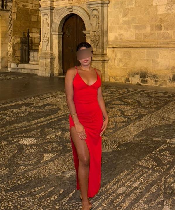 Chica busca chico en Almería: 