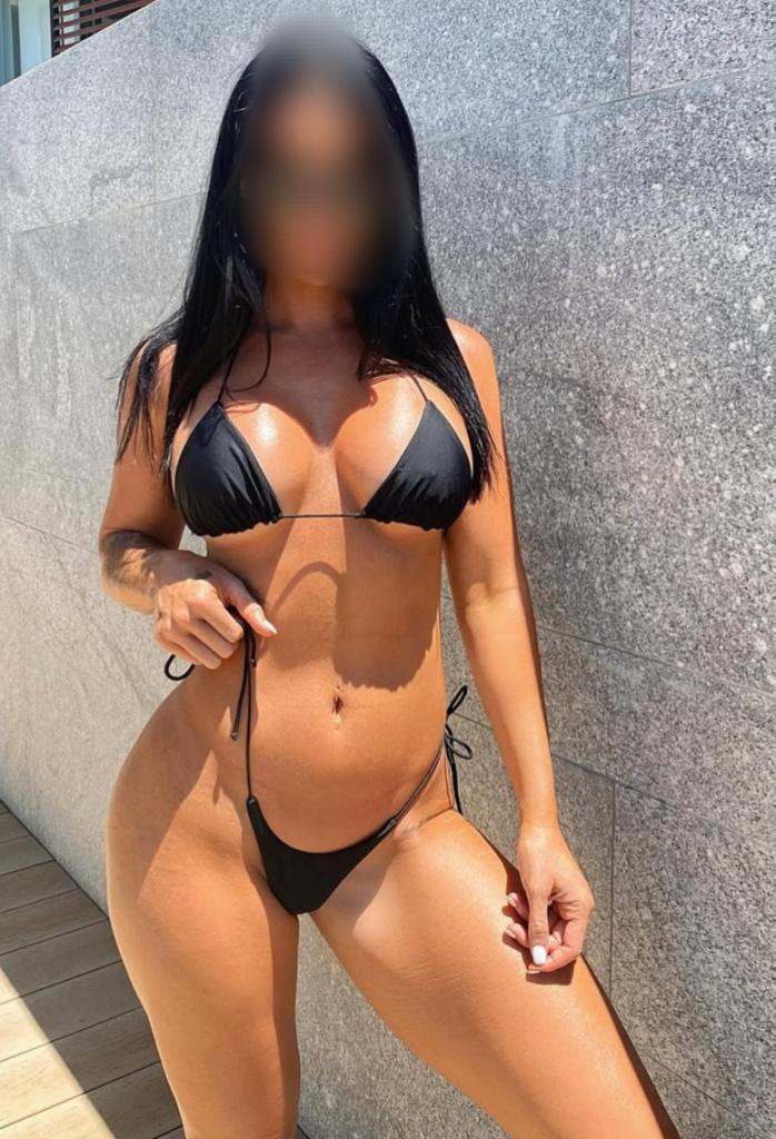 Chica busca chico en Tenerife: 