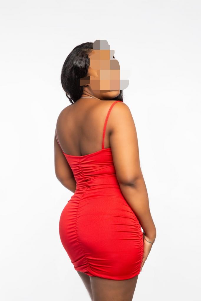 Chica busca chico en Asturias: 