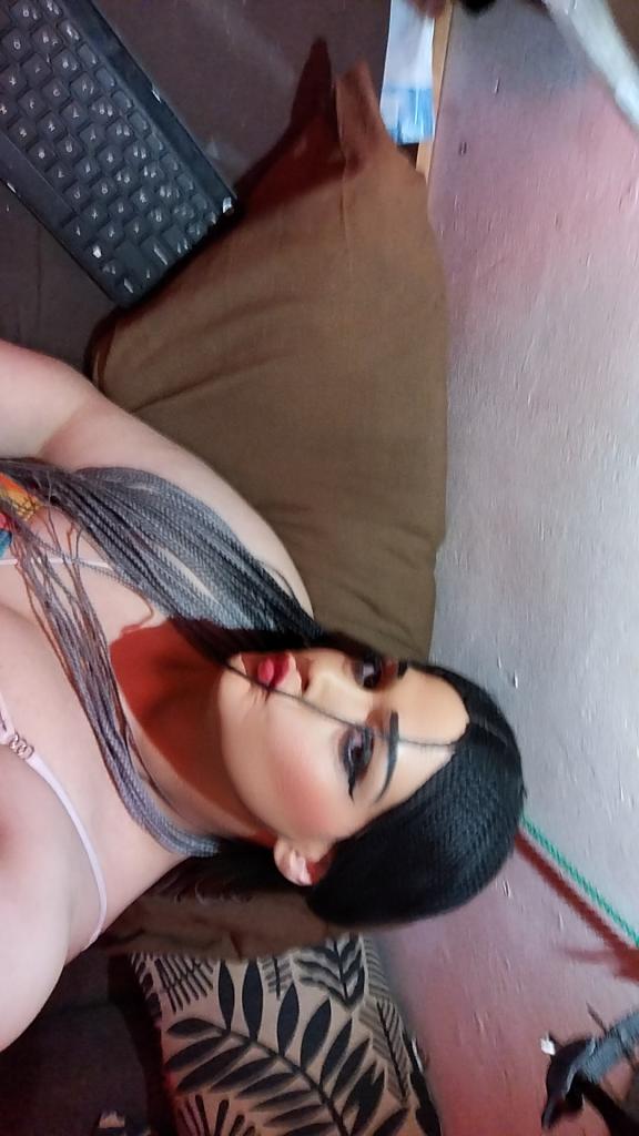 610449484: Travesti en Barcelona