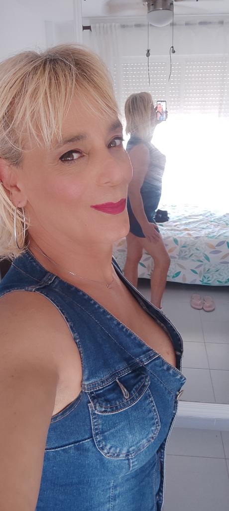 Travesti en Granada: Transexuales y Travestis