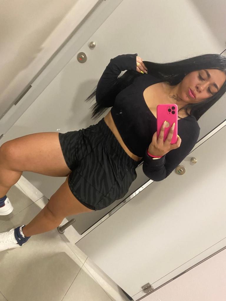 632142511: Chica busca chico en Madrid