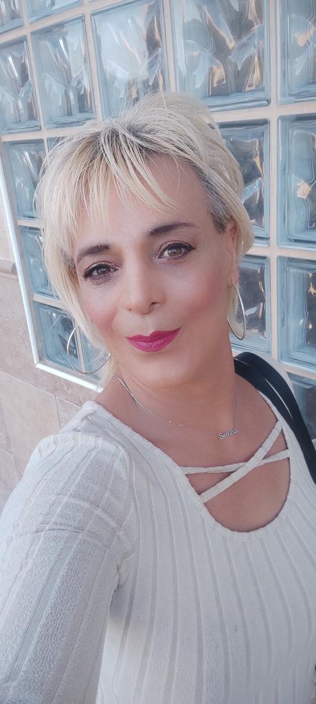 Travesti en Alicante: Transexuales y Travestis