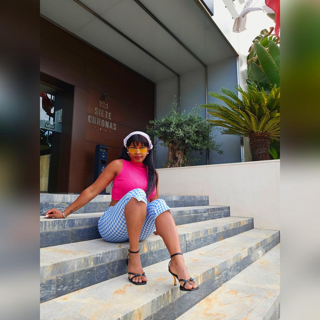 Chica busca chico en Pontevedra: 