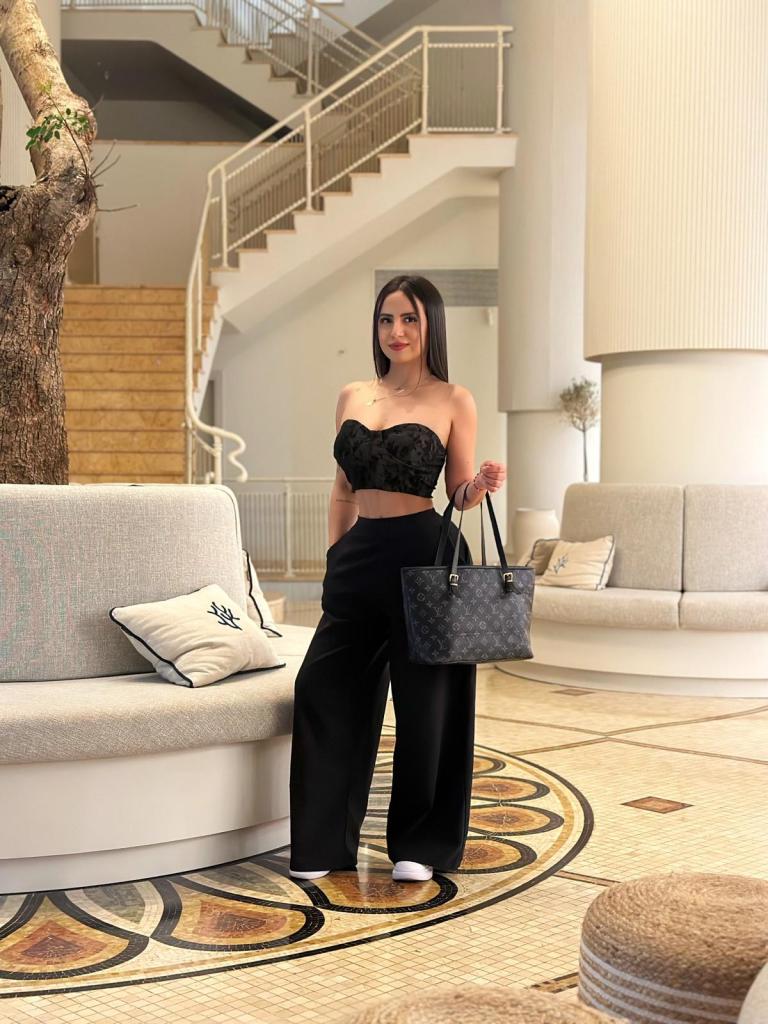604133258: Chica busca chico en Cádiz