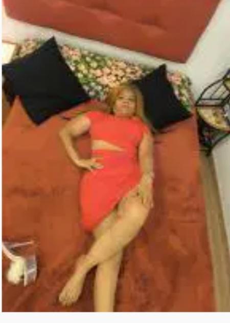 Chica busca chico en Tenerife: 