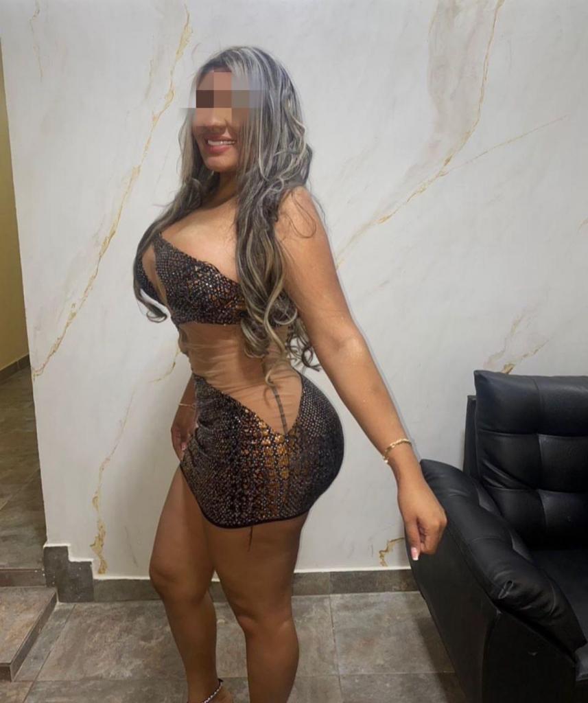 Chica busca chico en Granada: 