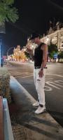 673305308: Chico busca chica en Madrid