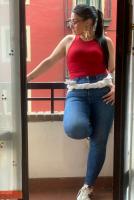 643037564: Chica busca chico en Madrid