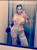 673408491: Chica busca chico en Madrid