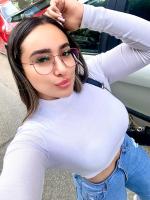 672419636: Chica busca chico en Madrid