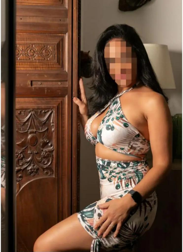 Chica busca chico en La Coruña: 