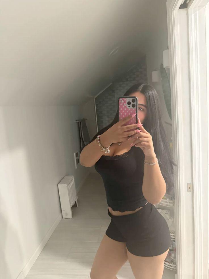 Chica busca chico en Granada: 