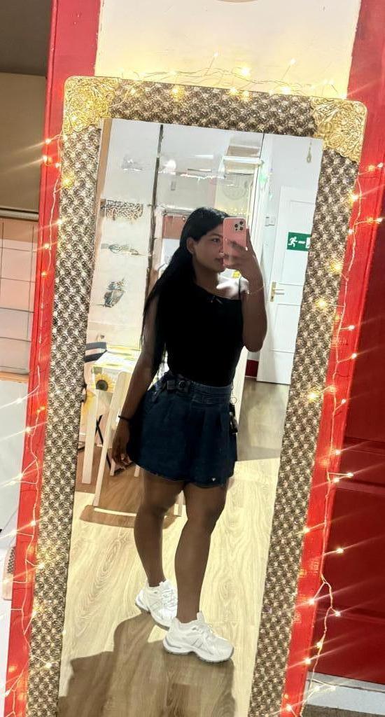 Chica busca chico en Tenerife: 