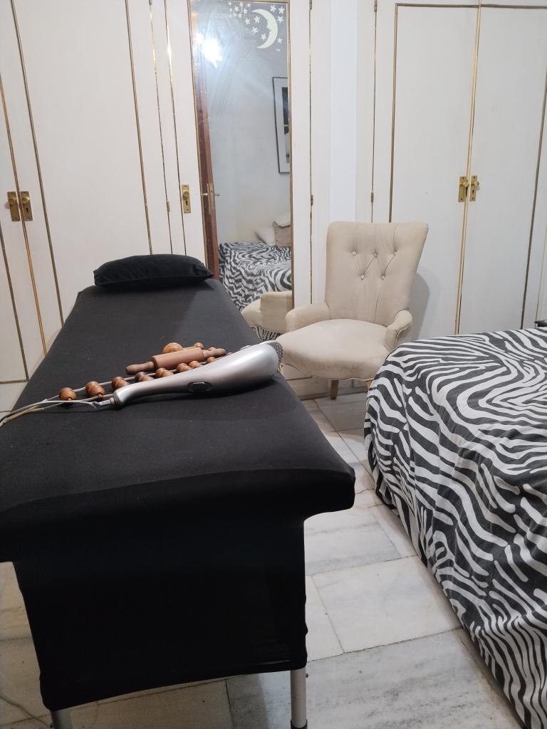 Chica busca chico en Cádiz: 