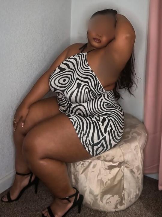 Chica busca chico en Sevilla: 