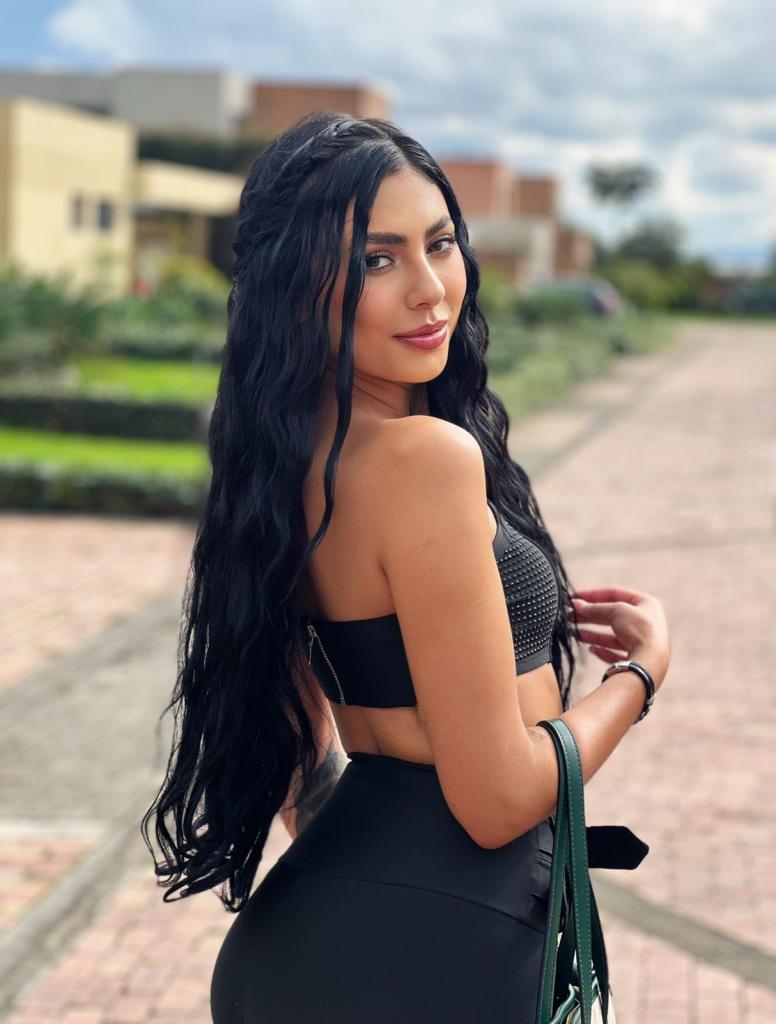 Chica busca chico en Toledo: Chica busca chico