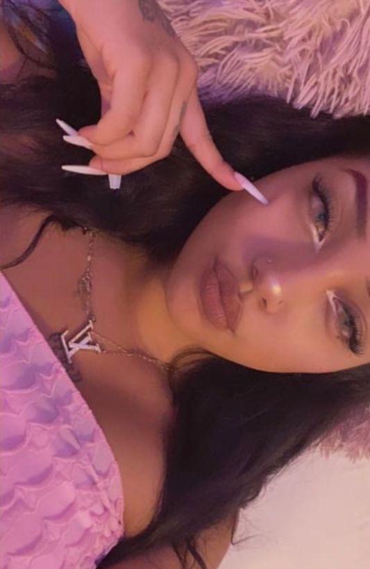 722596020: Chica busca chico en Madrid