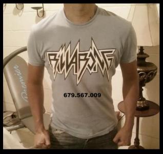 Chico busca chica en Sevilla: 