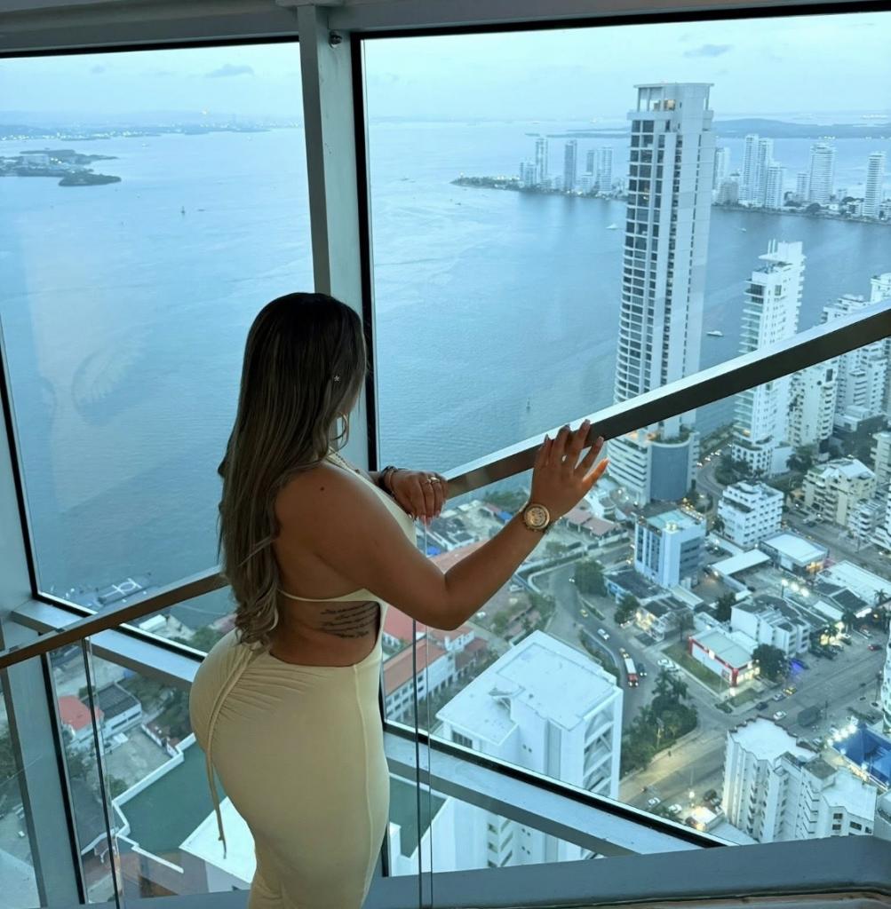 Chica busca chico en Alicante: 