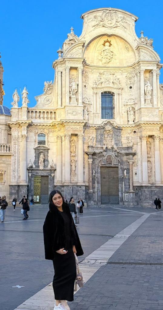 Chica busca chico en Murcia: 