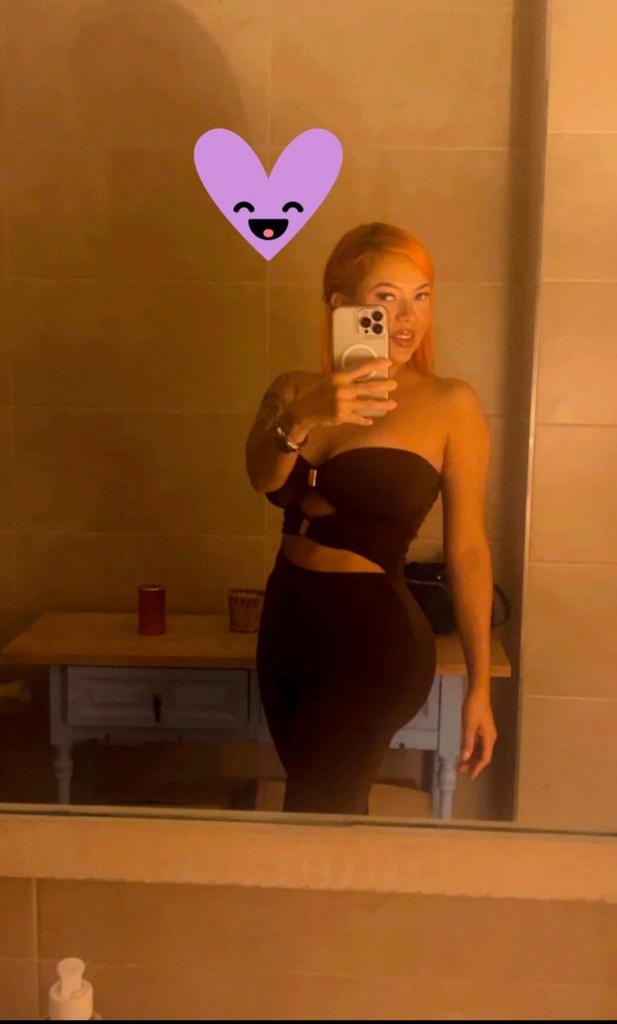 678401407: Chica busca chico en Ibiza