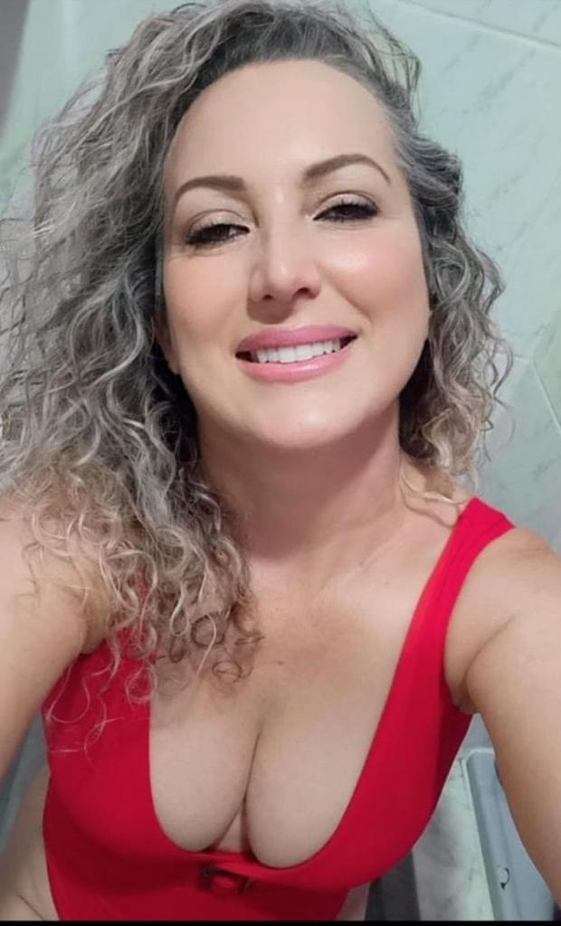 Chica busca chico en La Coruña: 