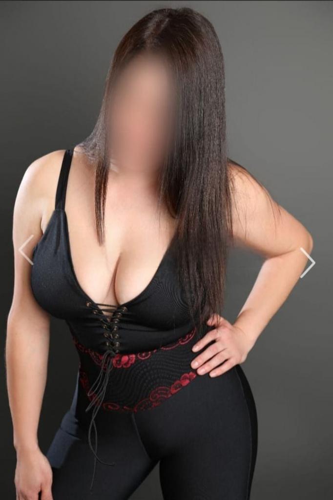 Chica busca chico en Jaén: 