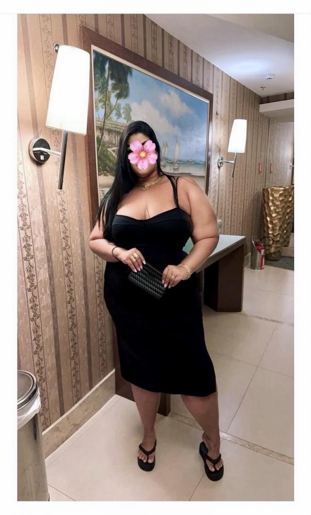 621093611: Chica busca chico en Granada